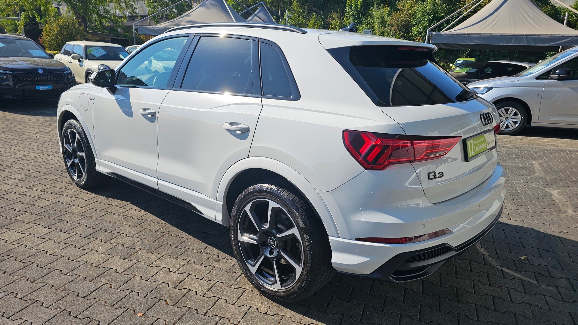 AUDI Q3 45 TFSI e S line S-tronic-image-11