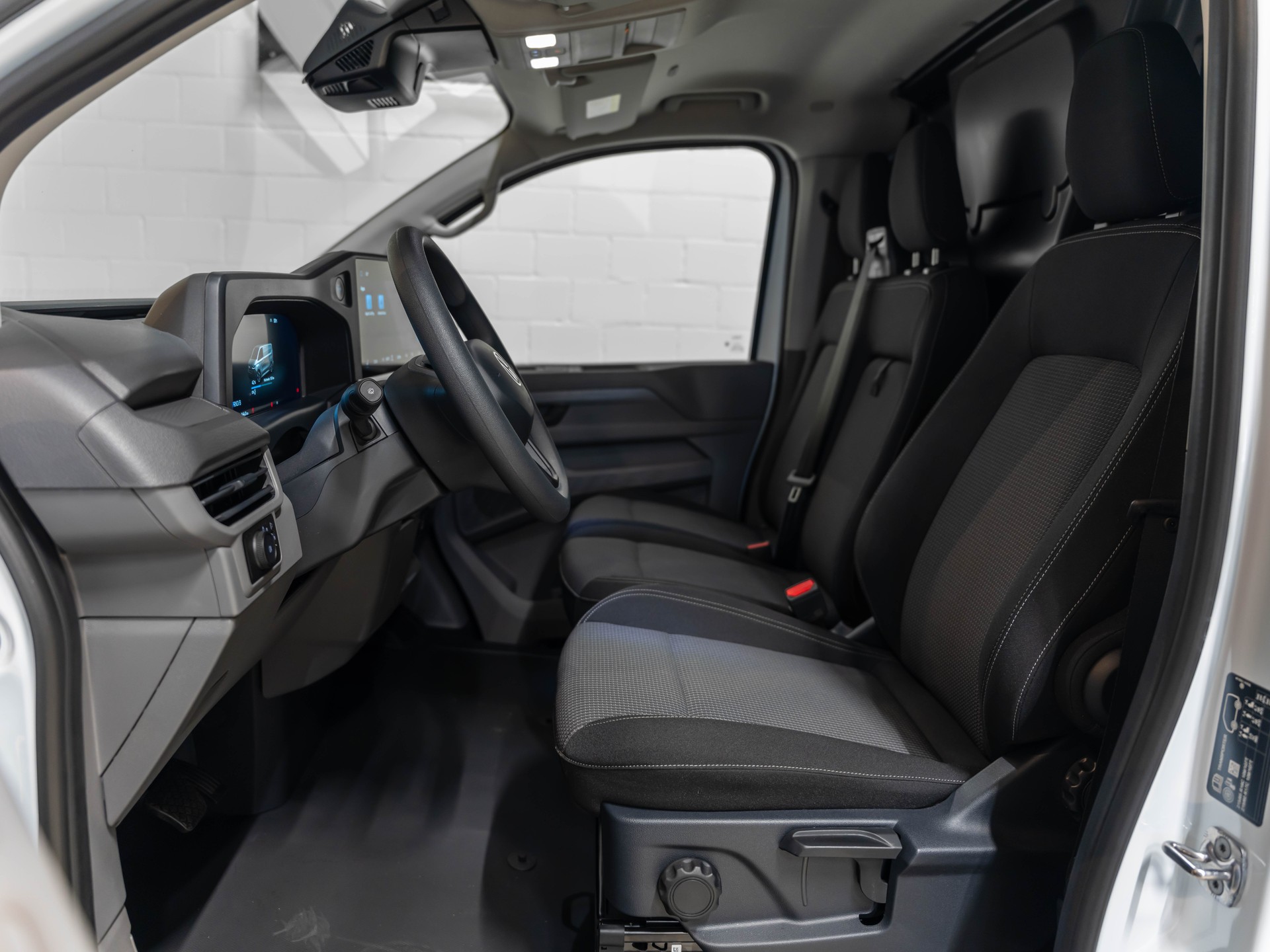 VW e-Transporter 70 kWh-image-8
