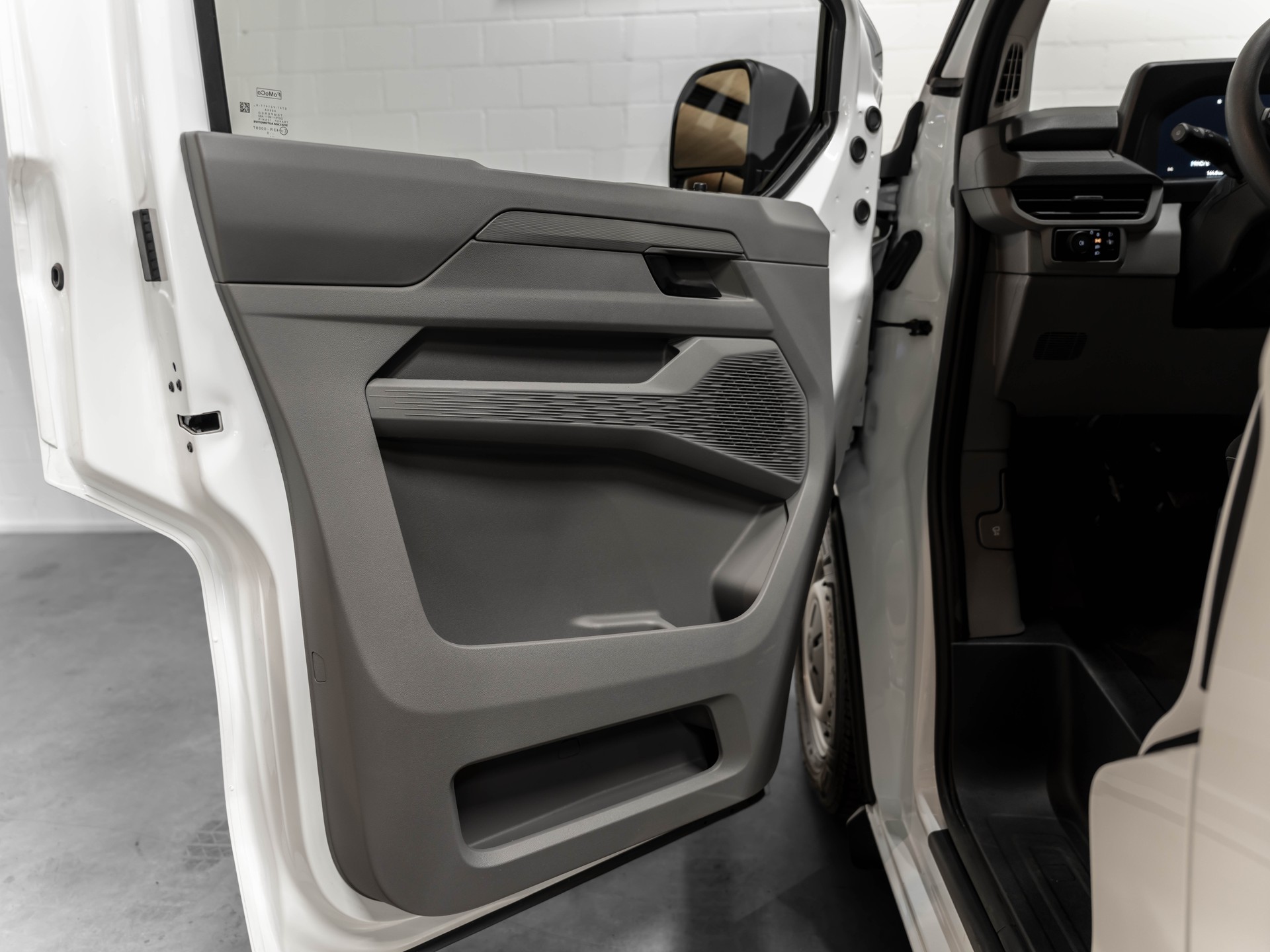 VW e-Transporter 70 kWh-image-21