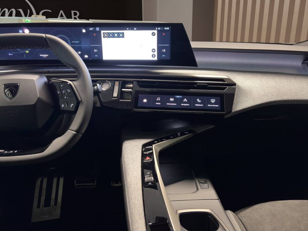 PEUGEOT 3008 145 e-DCS6 Hybrid GT-image-6
