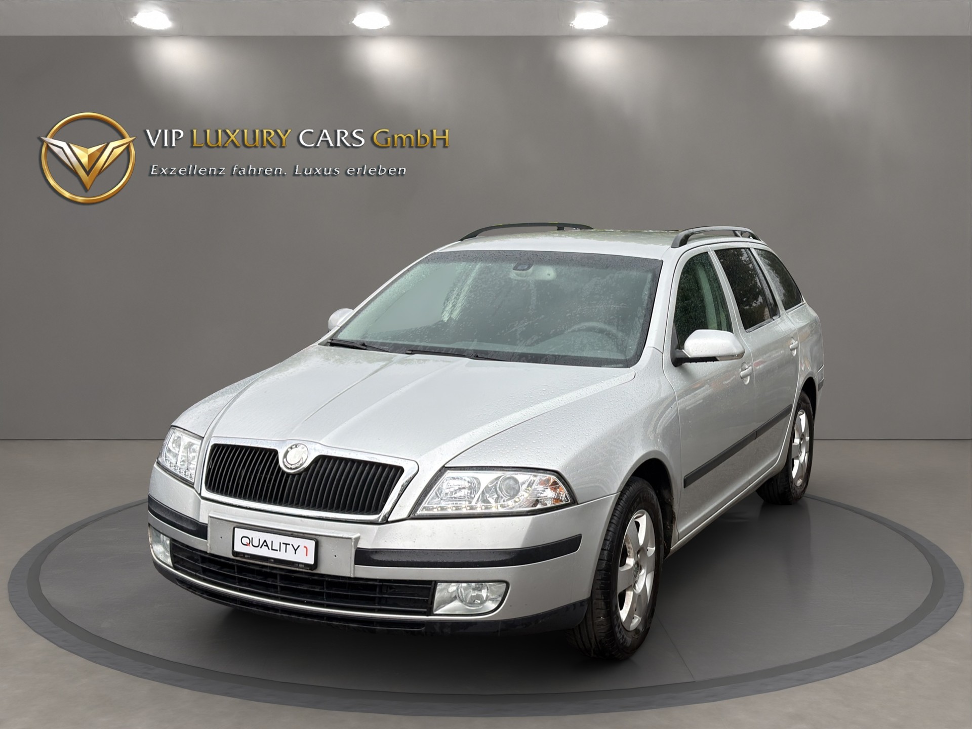 SKODA Octavia 2.0 TDI Elegance-image-0