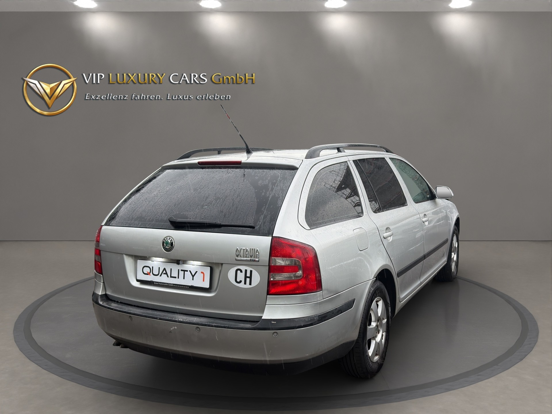 SKODA Octavia 2.0 TDI Elegance-image-3