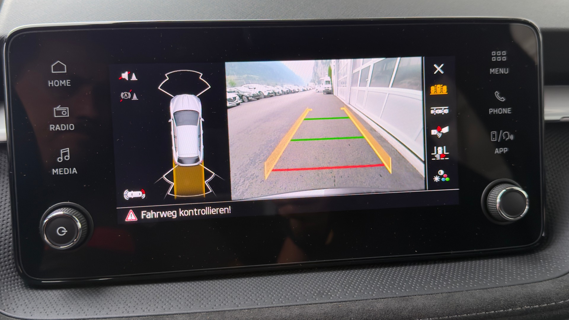 SKODA Fabia DY 1.0 TSI 115 PS 7DSG-image-10
