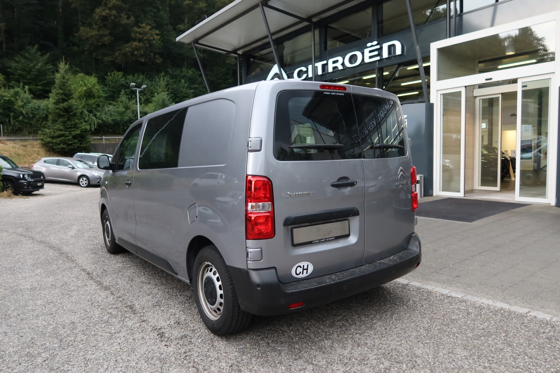 CITROEN Jumpy HDi 145 M EAT8-image-2