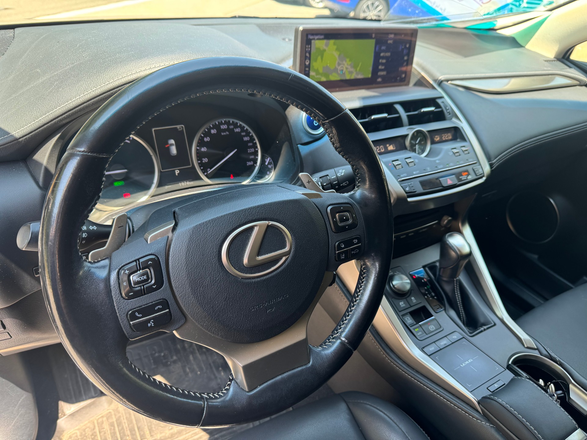 LEXUS NX 300h Comfort E-Four Automatic-image-9