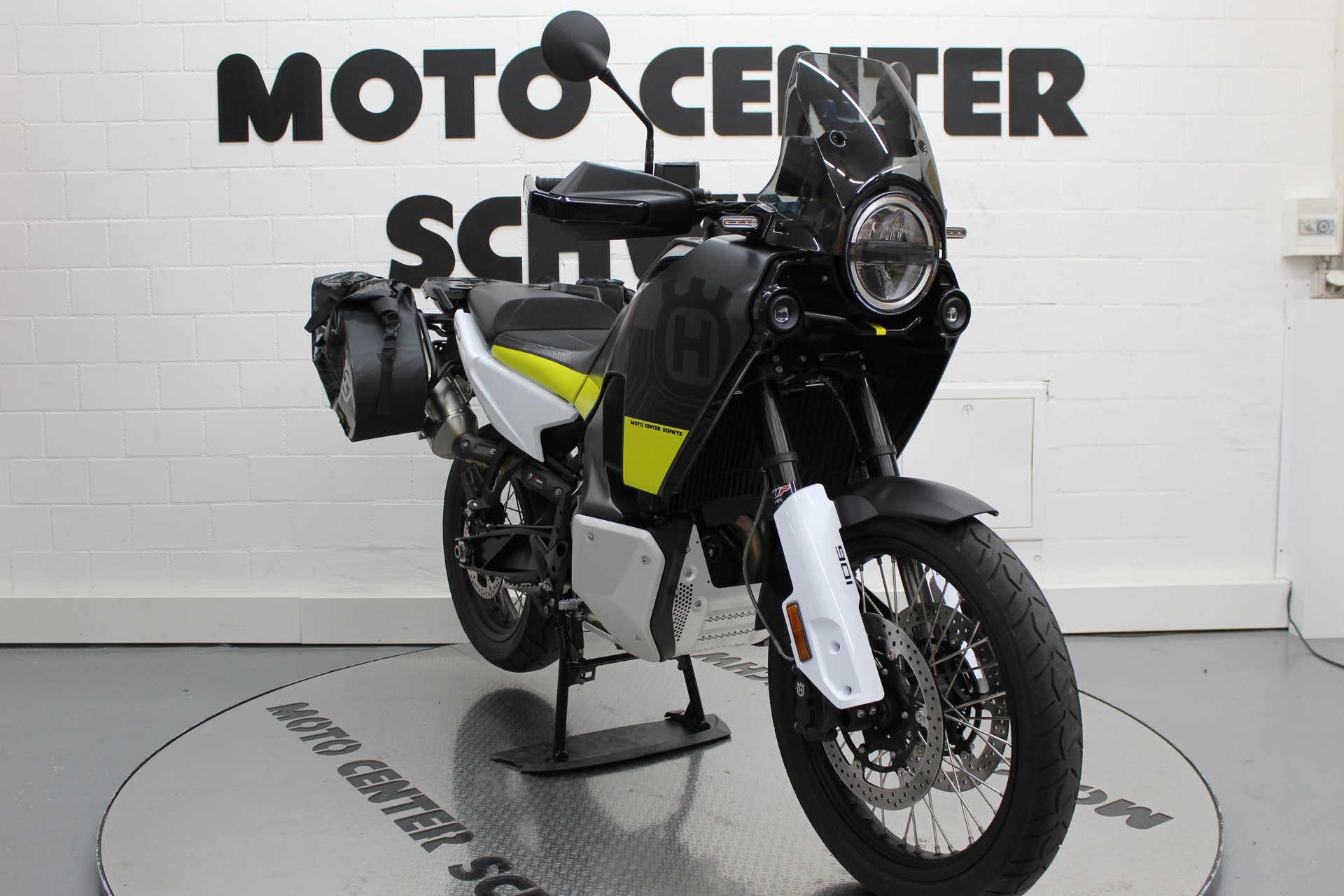 HUSQVARNA Norden 901-showroom-element-2
