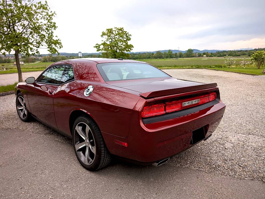DODGE Challenger-image-2