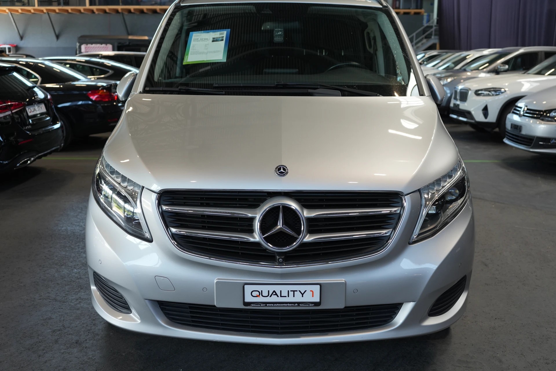 MERCEDES-BENZ V 250 d lang 4Matic 7G-Tronic-image-4