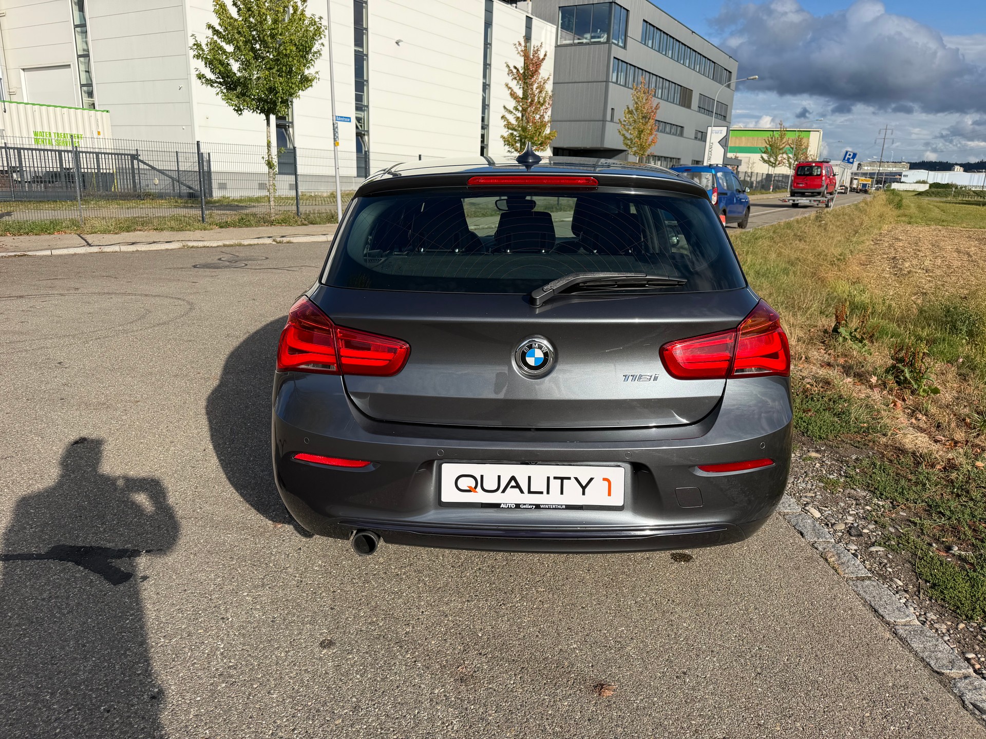 BMW 118i Edition Sport Line Steptronic-image-10
