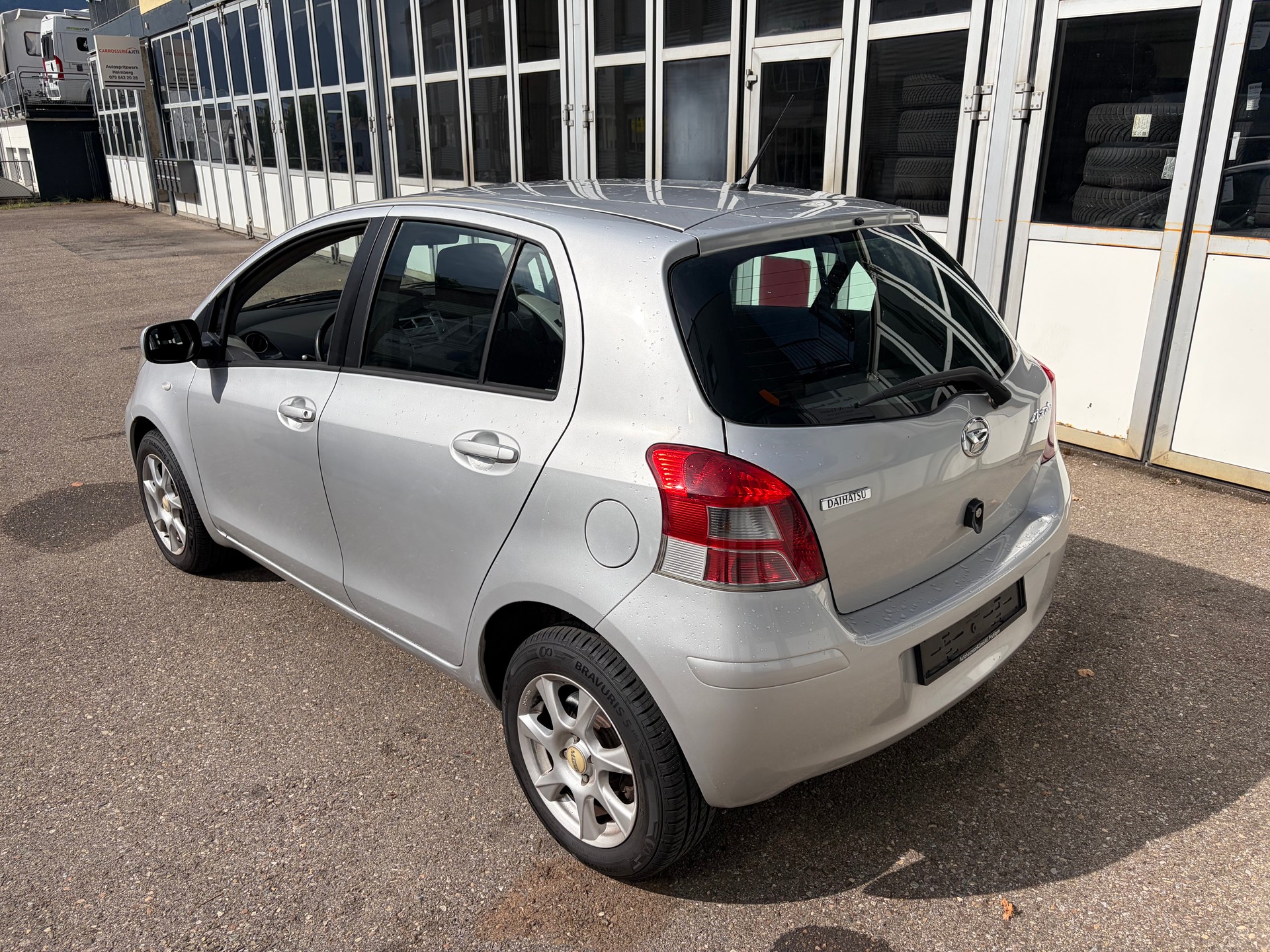 DAIHATSU Charade 1.3 16V SX-showroom-element-2