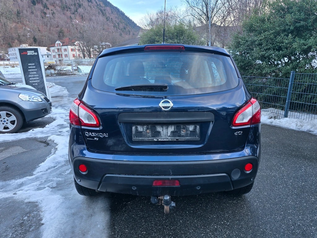 NISSAN Qashqai 2.0 dCi 4WD acenta-image-3