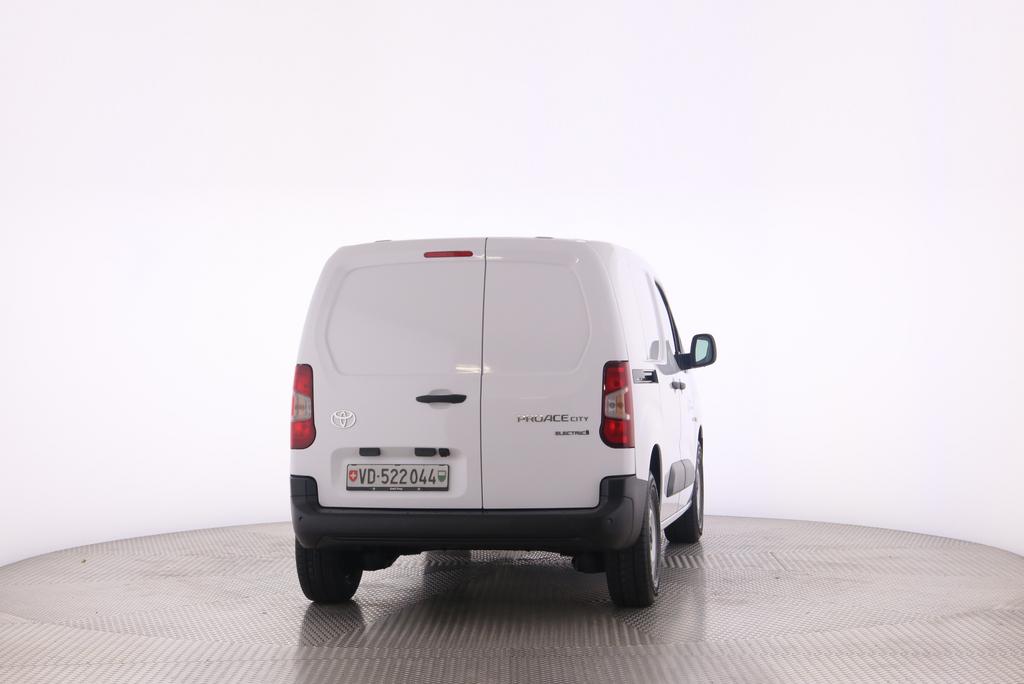 TOYOTA PROACE CITY Van L1 52KWh Active-image-9