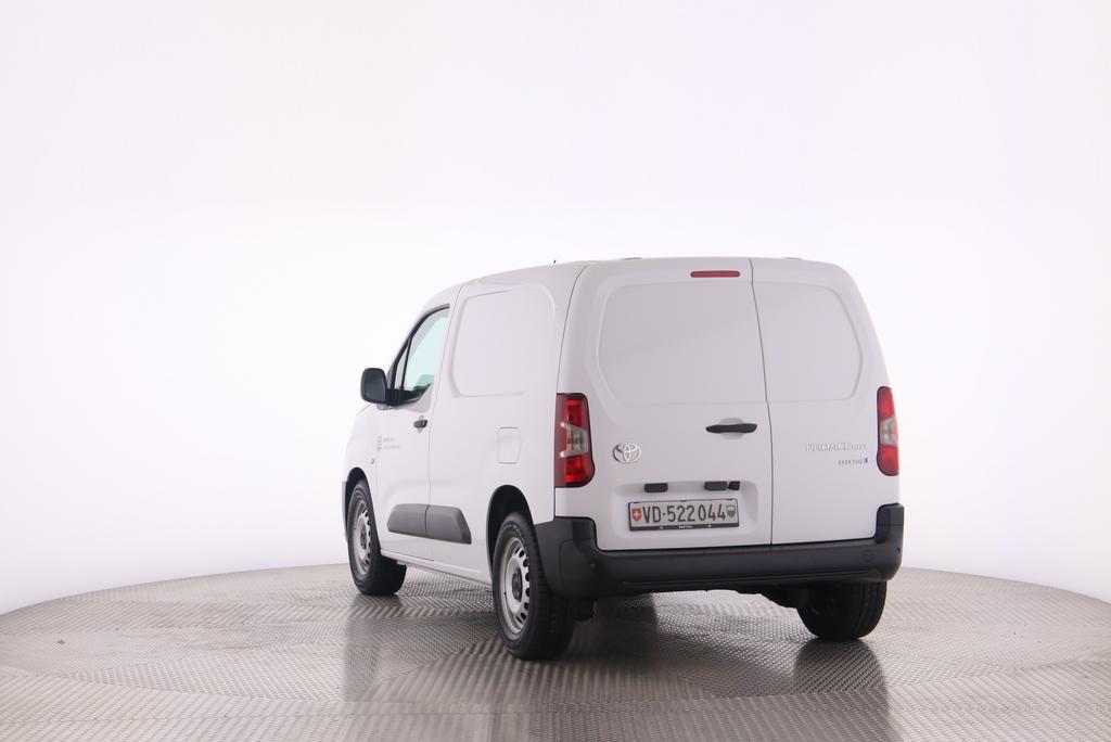 TOYOTA PROACE CITY Van L1 52KWh Active-image-7
