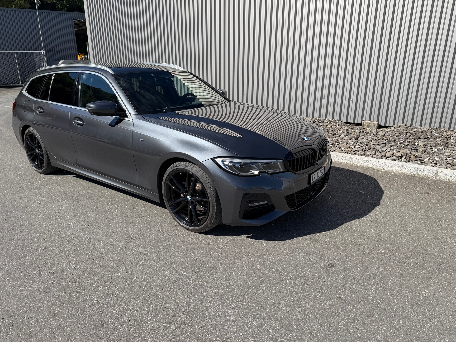 BMW 320d xDrive Touring M Sport Steptronic ATTELAGE 1800kg-image-5
