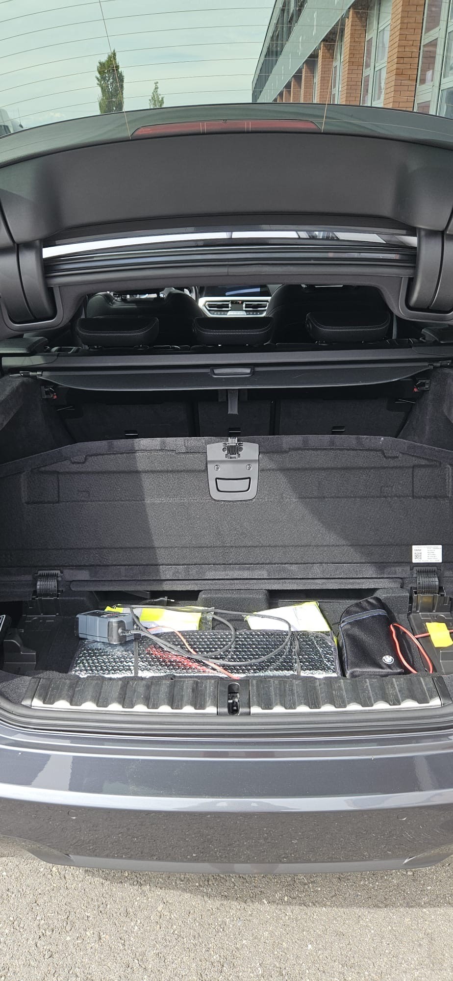 BMW 320d xDrive Touring M Sport Steptronic-image-18