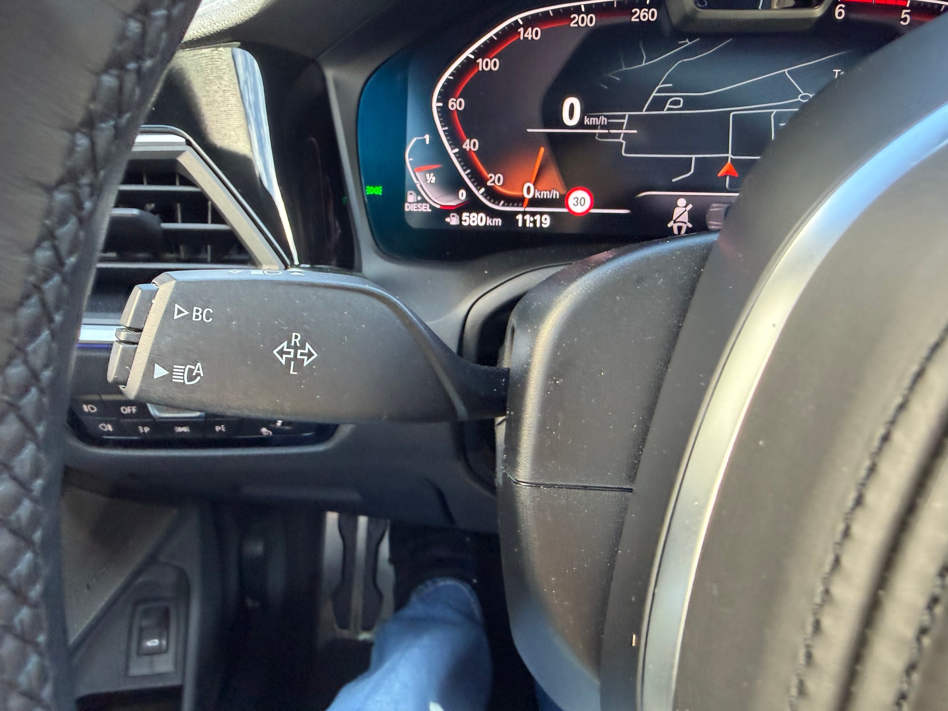 BMW 320d xDrive Touring M Sport Steptronic ATTELAGE 1800kg-image-34