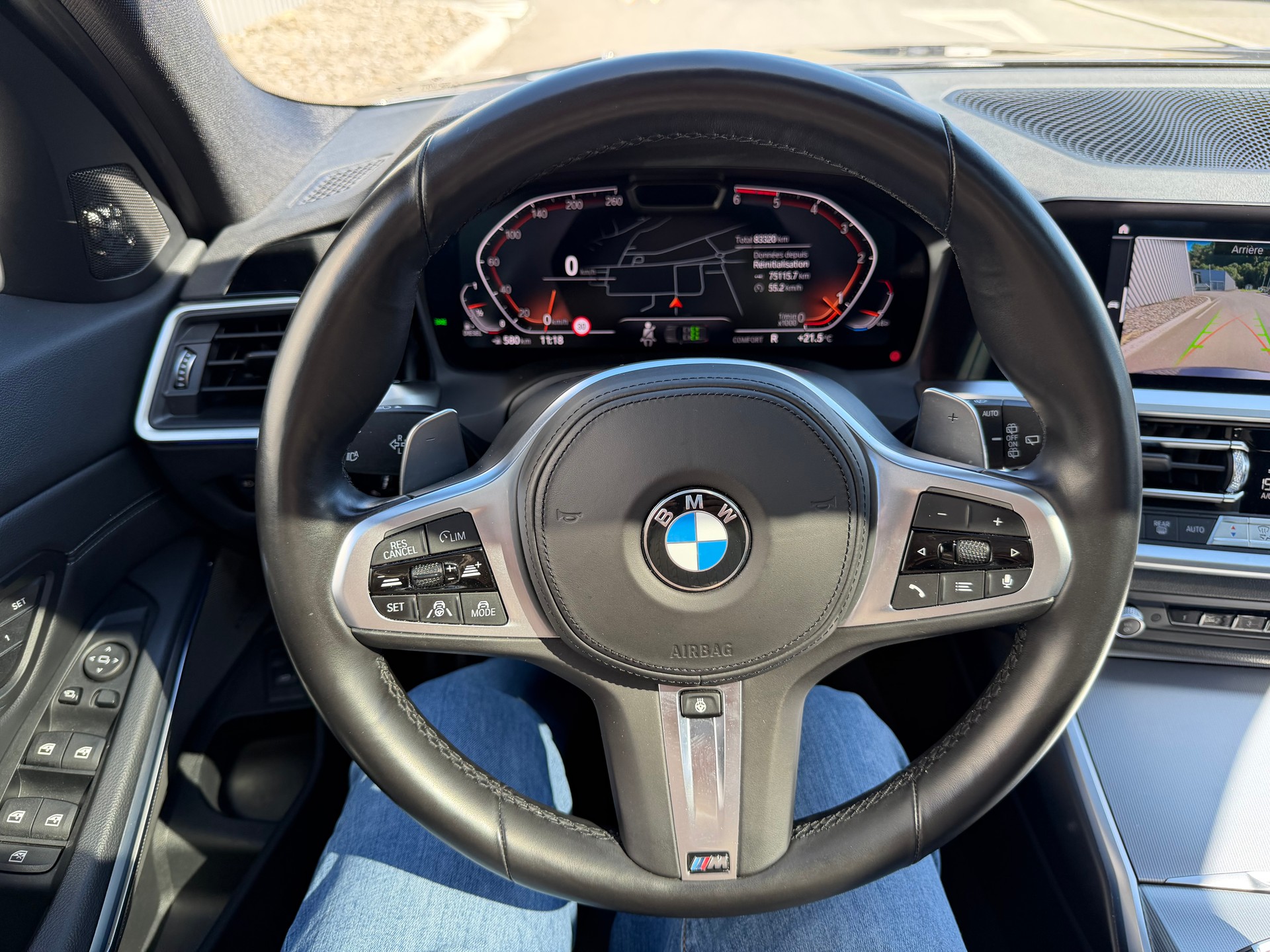BMW 320d xDrive Touring M Sport Steptronic ATTELAGE 1800kg-image-31