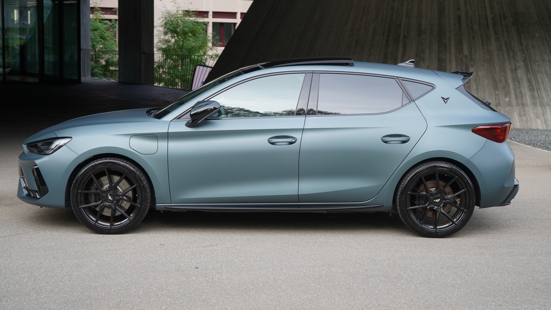 CUPRA Cupra Leon E-Hybrid VZ 272 PS-image-5