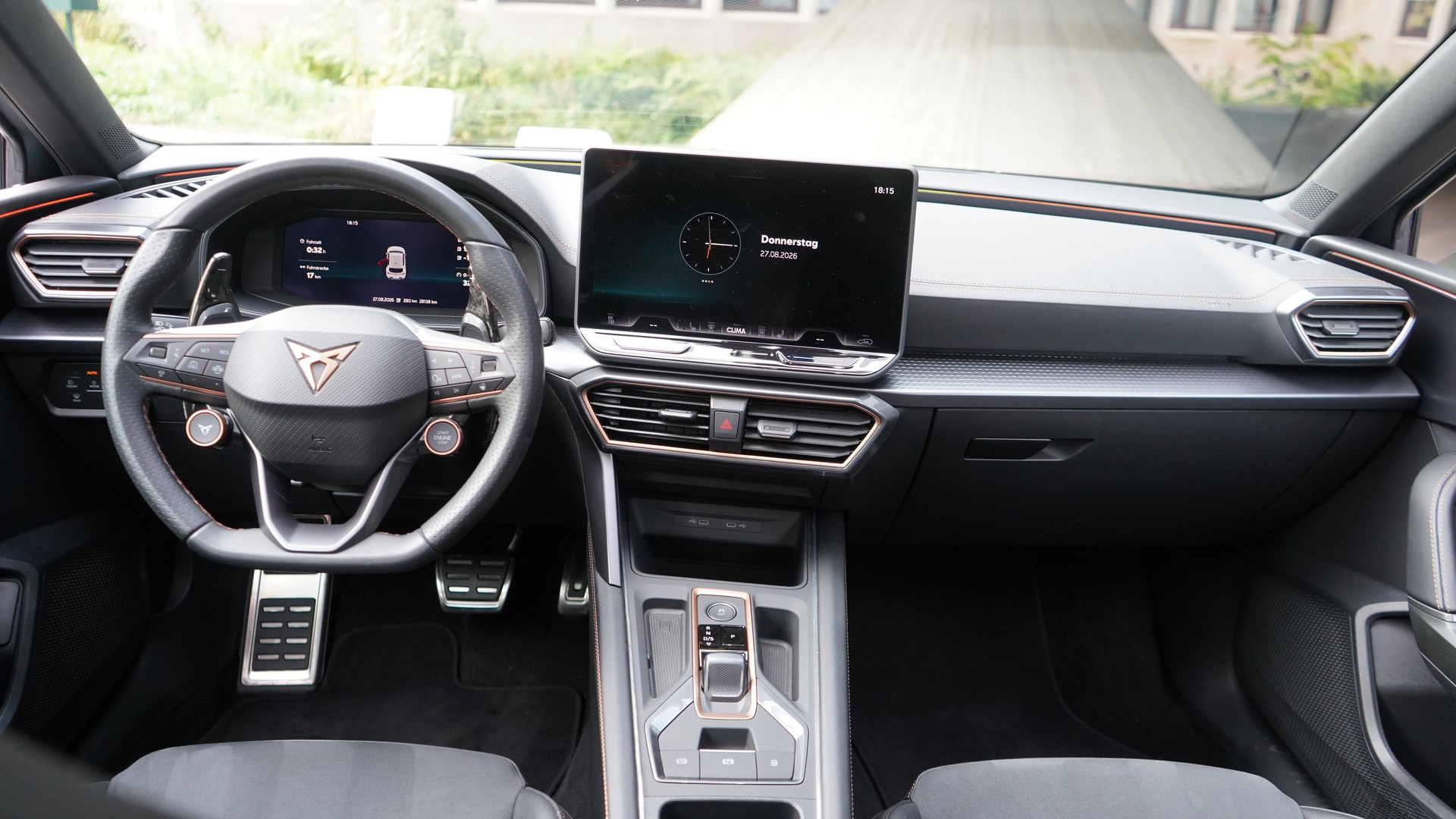 CUPRA Cupra Leon E-Hybrid VZ 272 PS-image-7