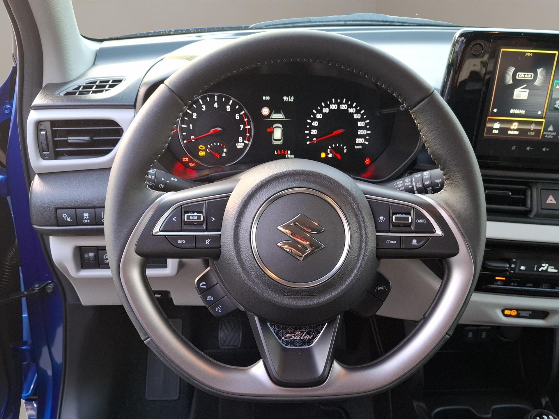 SUZUKI Swift 1.2 Piz Sulai Hybrid 4x4-image-6