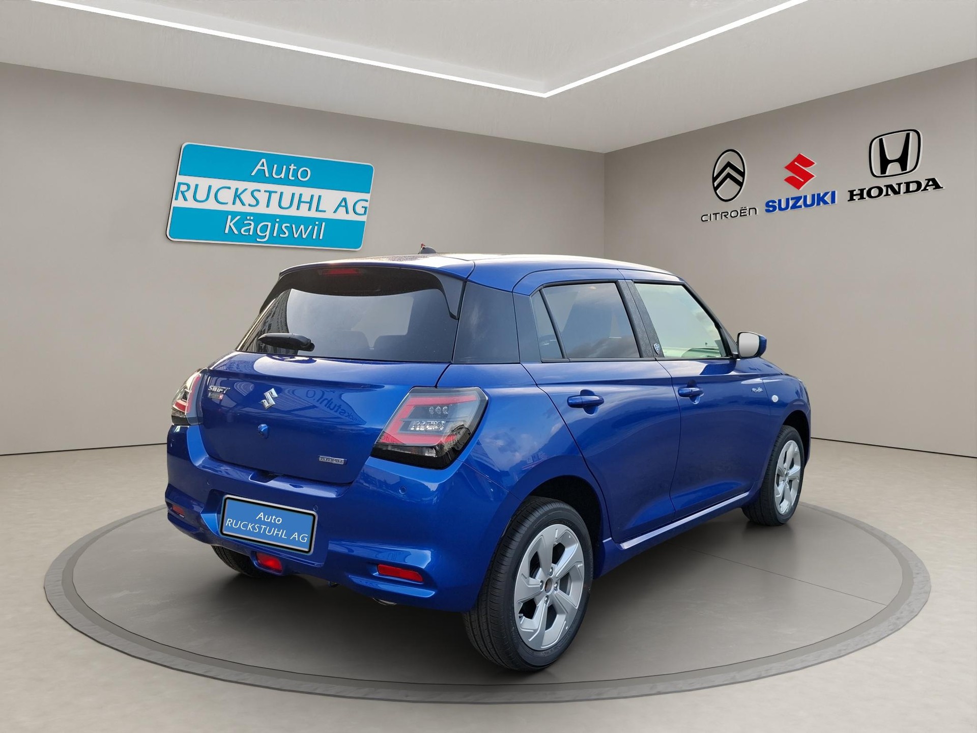 SUZUKI Swift 1.2 Piz Sulai Hybrid 4x4-image-3