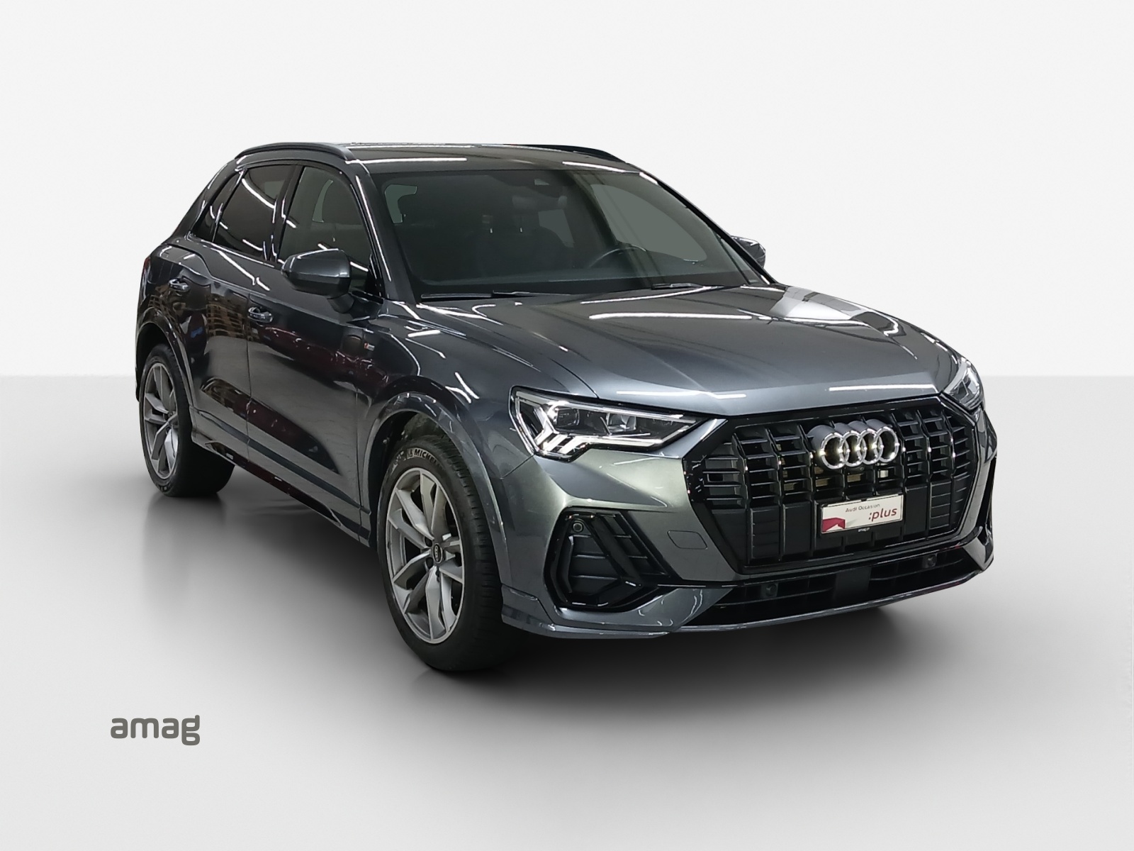 AUDI Q3 35 TFSI S line Attraction S-tronic-image-5