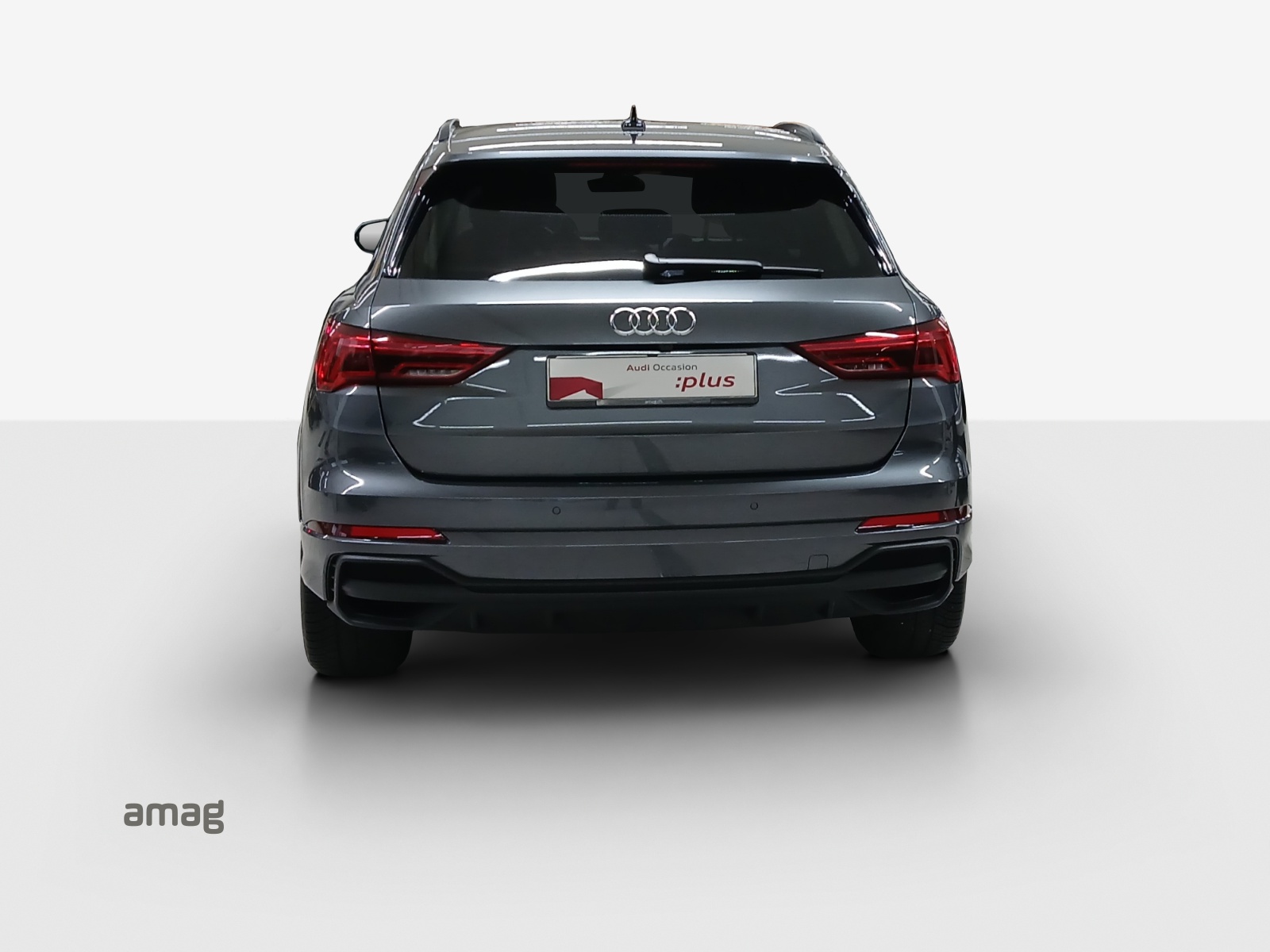 AUDI Q3 35 TFSI S line Attraction S-tronic-image-3