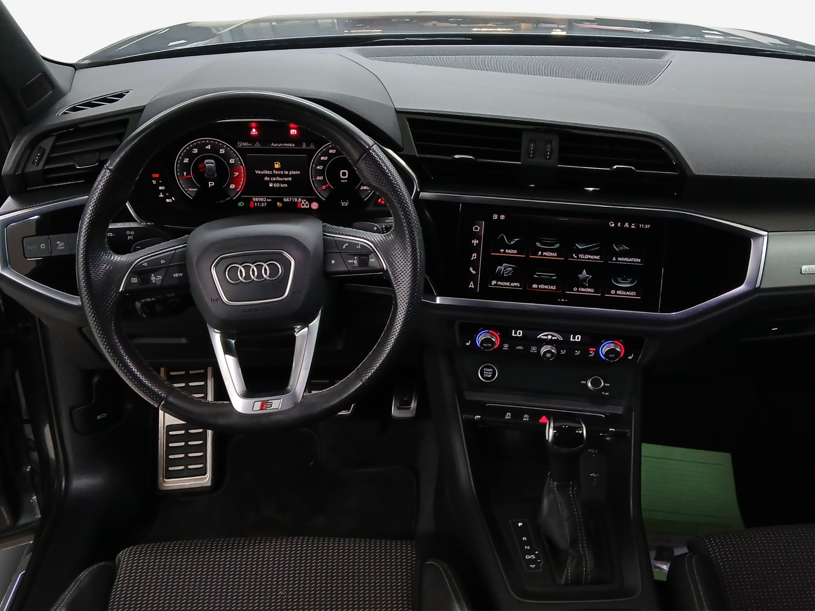 AUDI Q3 35 TFSI S line Attraction S-tronic-image-8