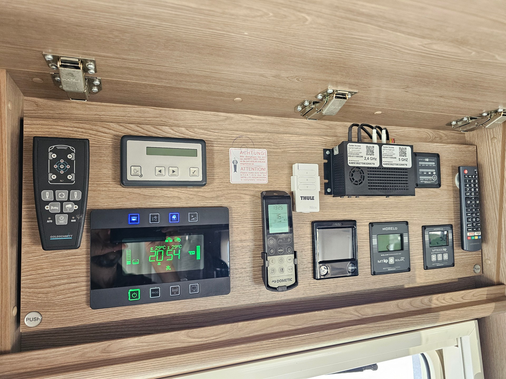 MORELO Home 78L mit Einzelbetten&Hubbett!-image-7