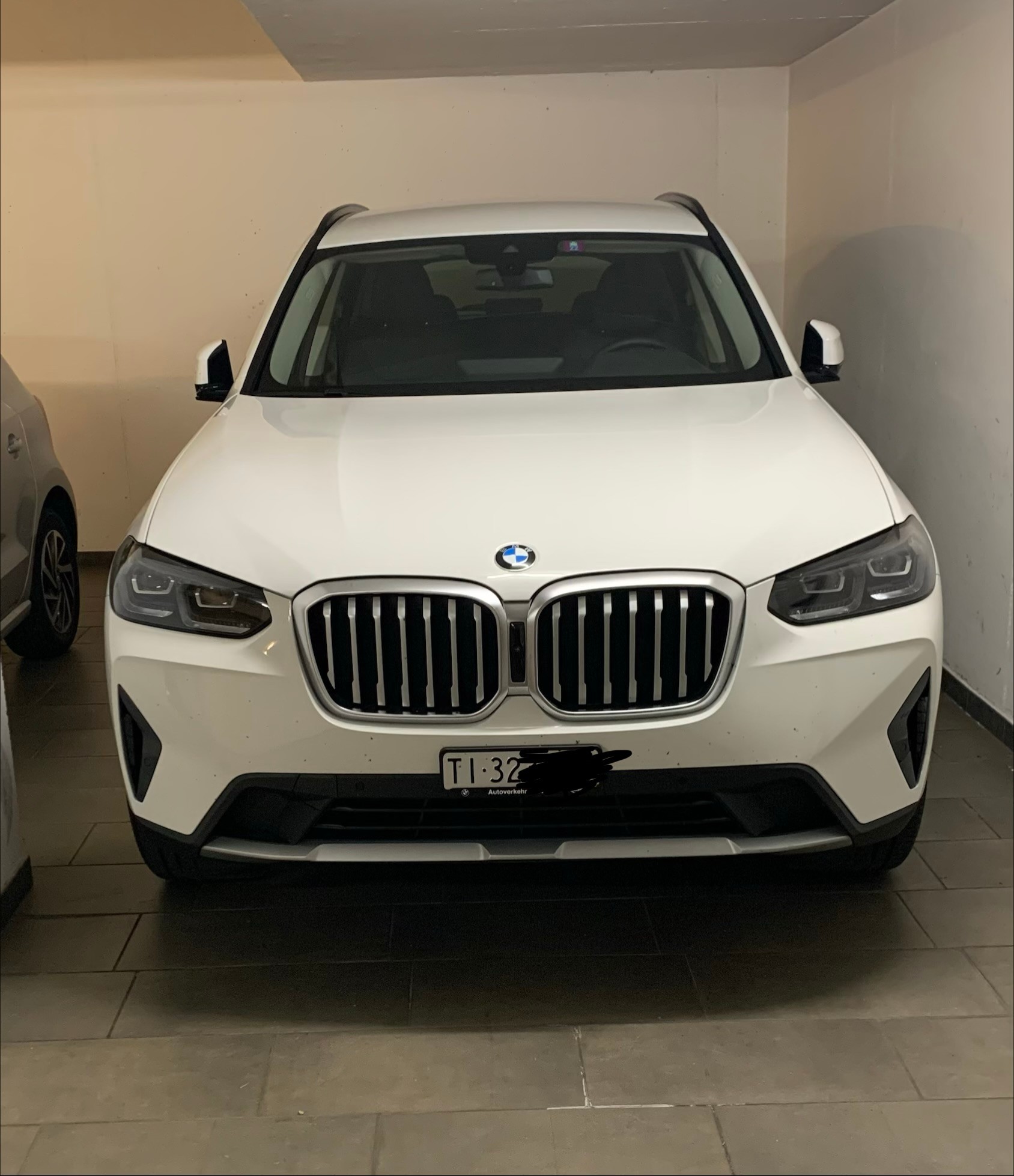 BMW xDrive20d-image-4