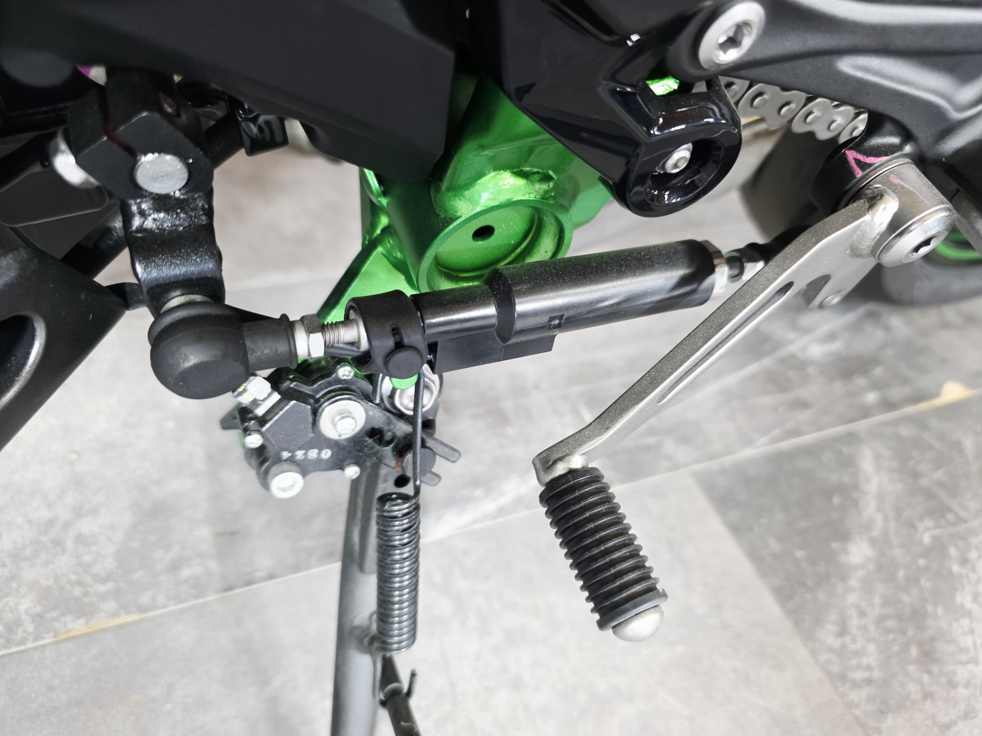 KAWASAKI Z 900-image-9