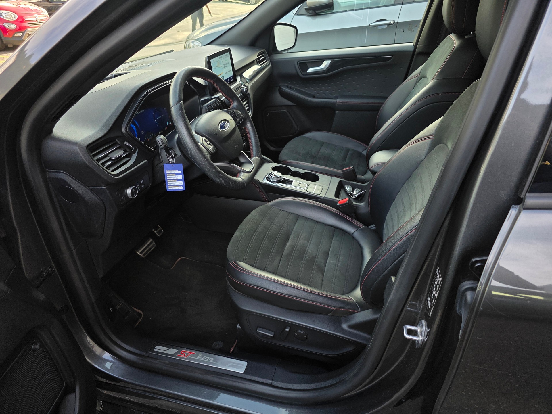 FORD Kuga 2.0 TDCi EcoBlue ST-Line 4WD Automat-image-6