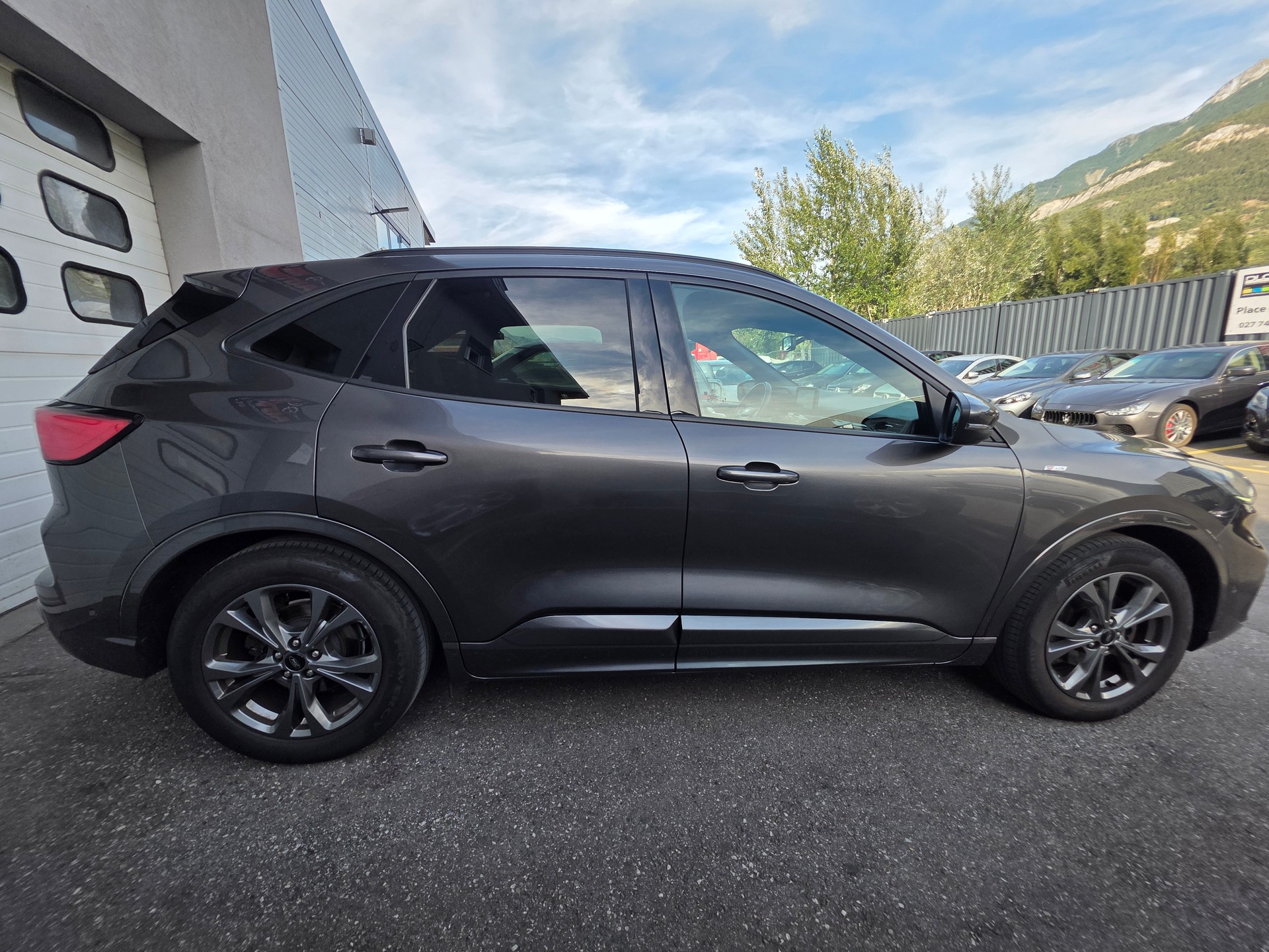 FORD Kuga 2.0 TDCi EcoBlue ST-Line 4WD Automat-image-4