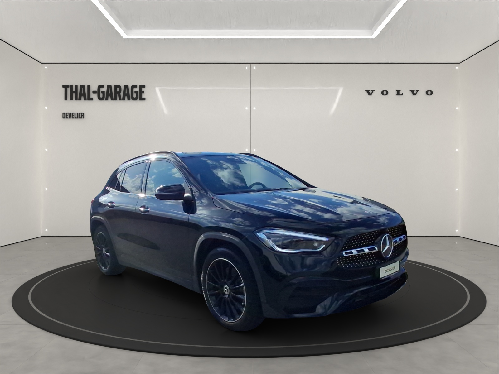 MERCEDES-BENZ Classe GLA H247 GLA 250 AMG Line 4matic-showroom-element-2