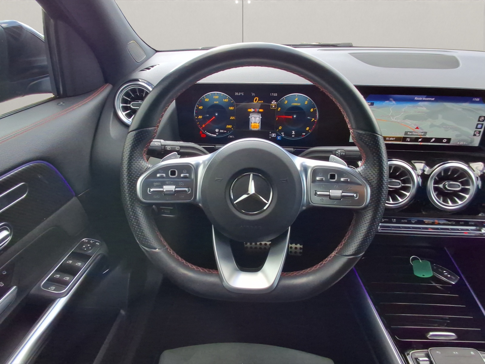 MERCEDES-BENZ Classe GLA H247 GLA 250 AMG Line 4matic-image-7