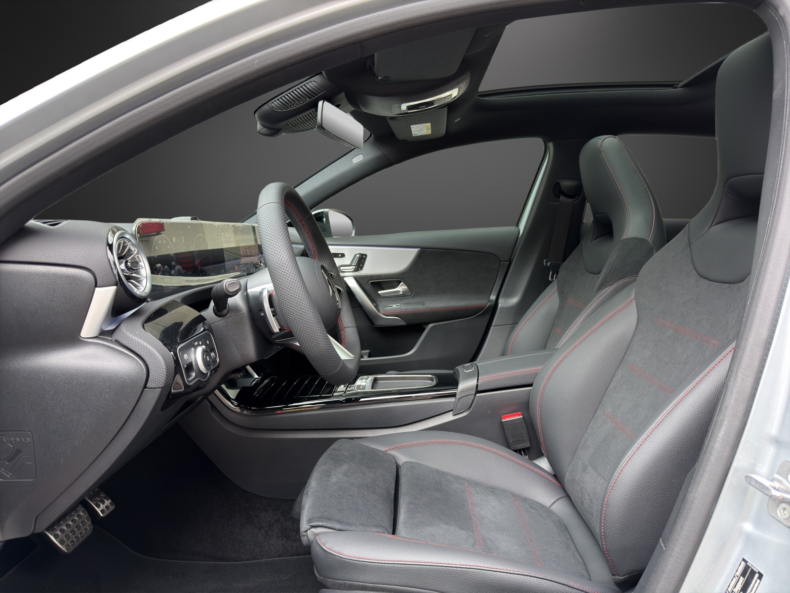 MERCEDES-BENZ A 220 4Matic 8G-DCT-image-9