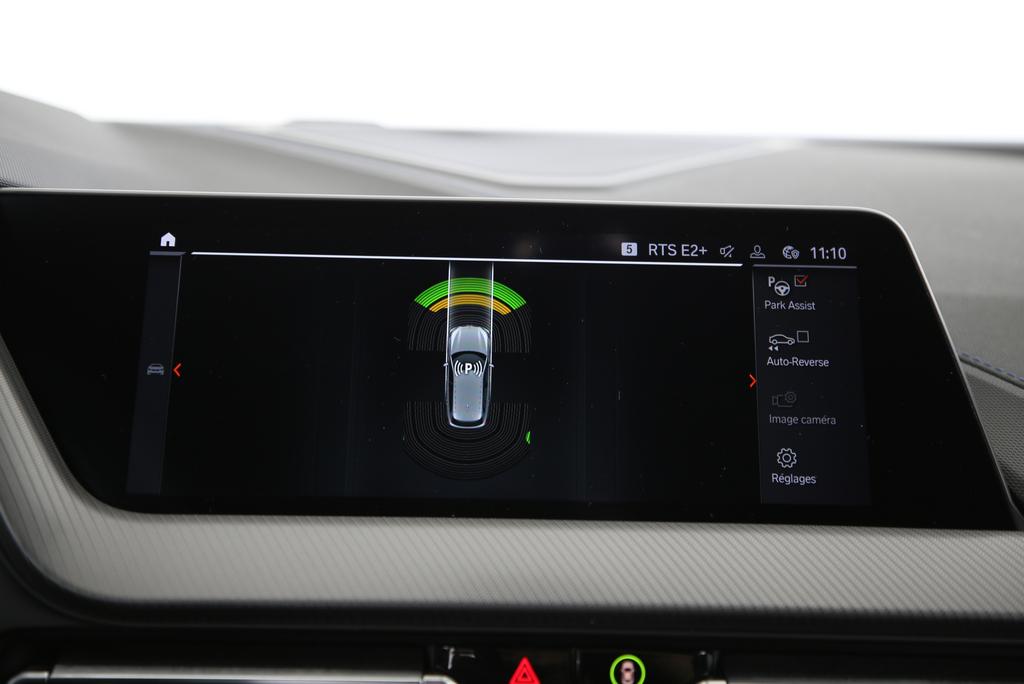 BMW 118i-image-9