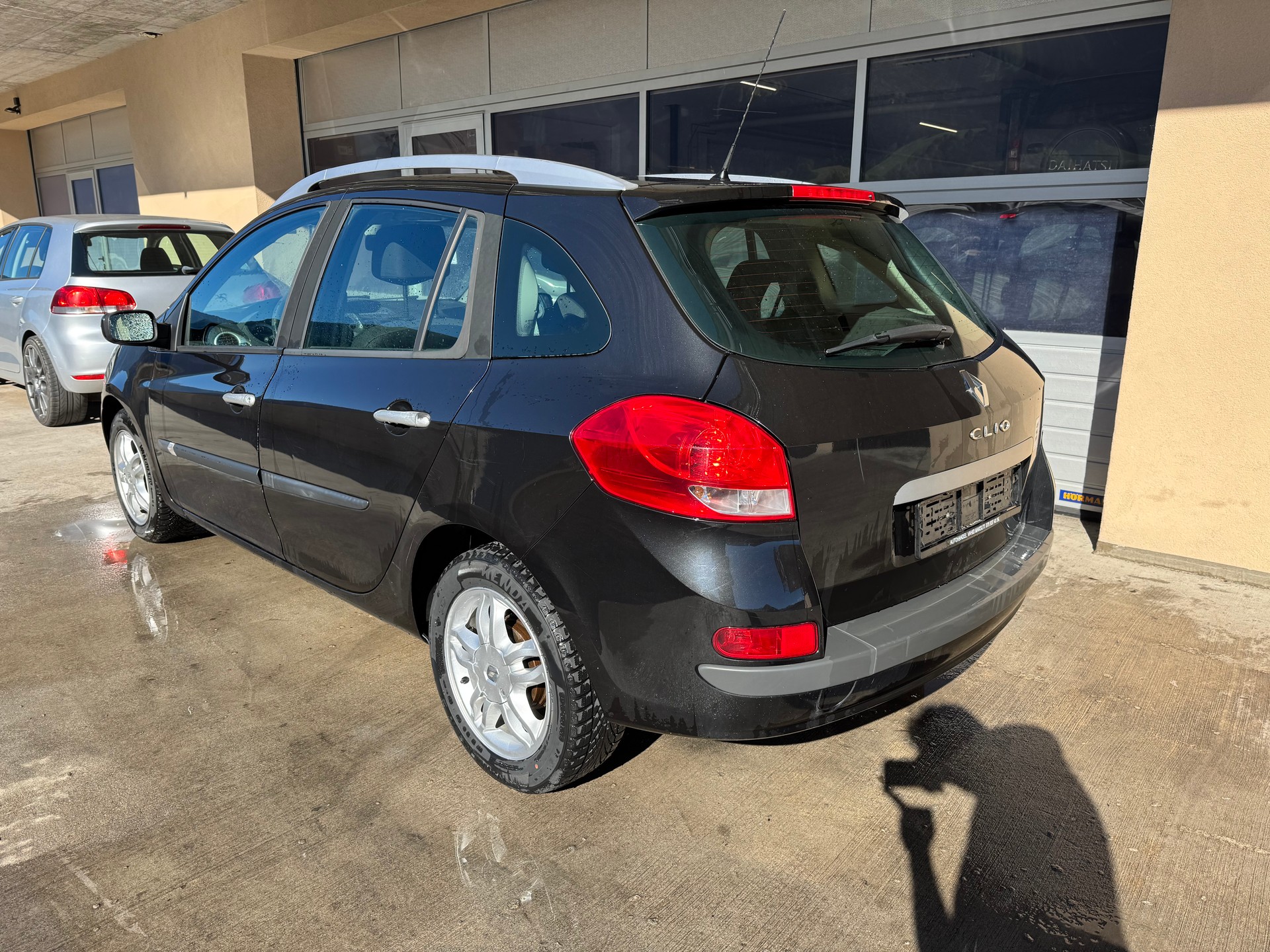 RENAULT Clio Grandtour 1.2 16V Turbo Dynamique-image-4