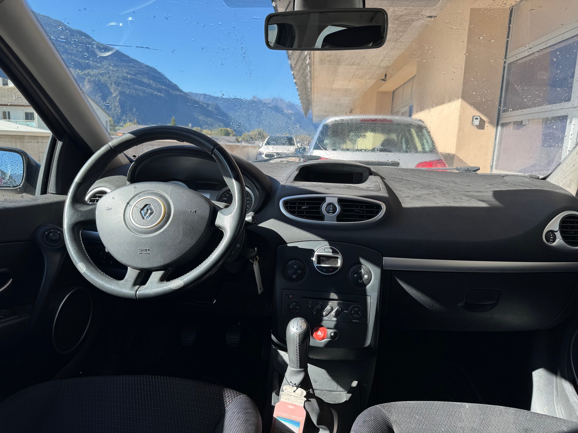 RENAULT Clio Grandtour 1.2 16V Turbo Dynamique-image-7