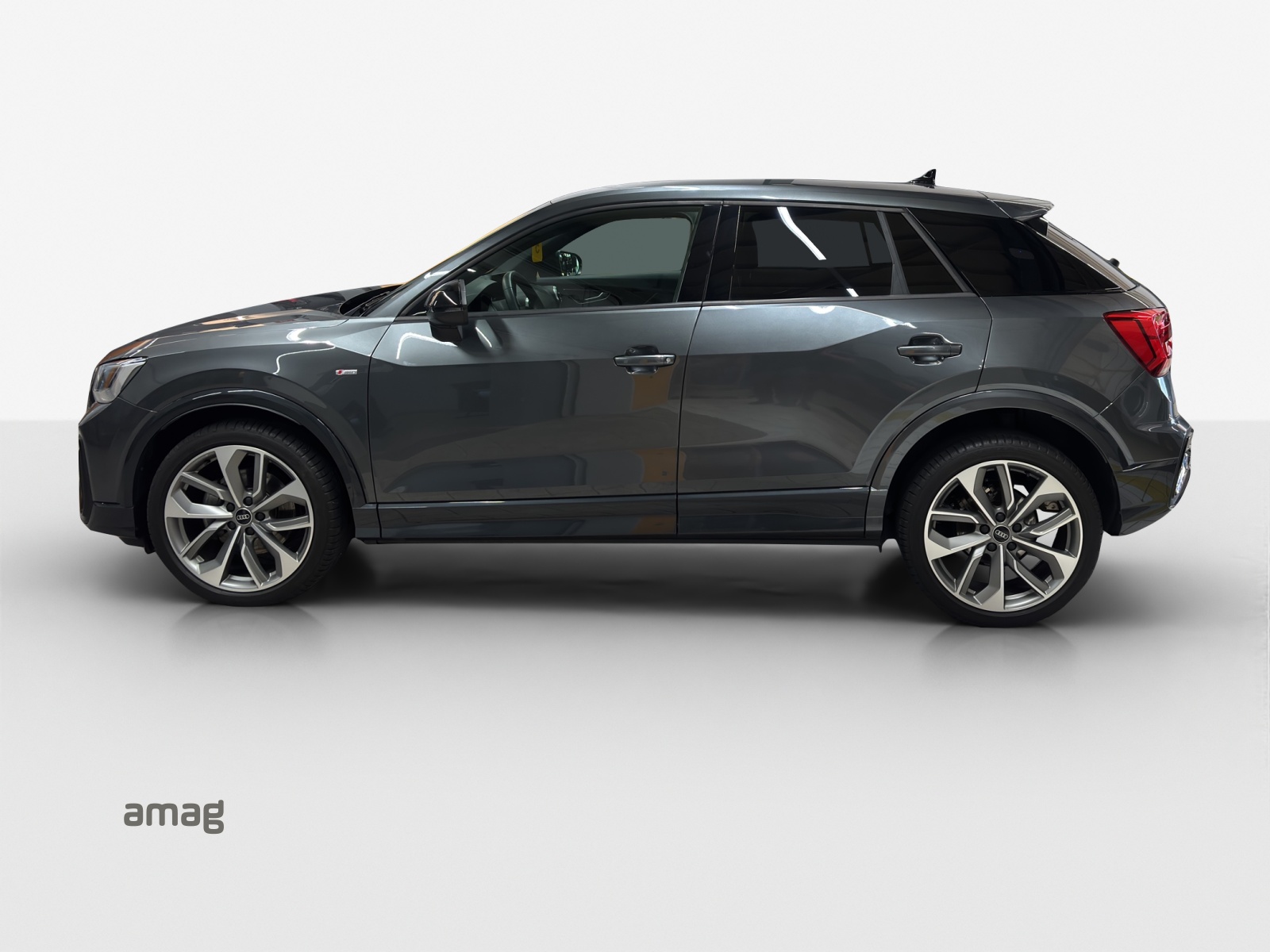 AUDI Q2 35 TFSI S line S-tronic-image-1
