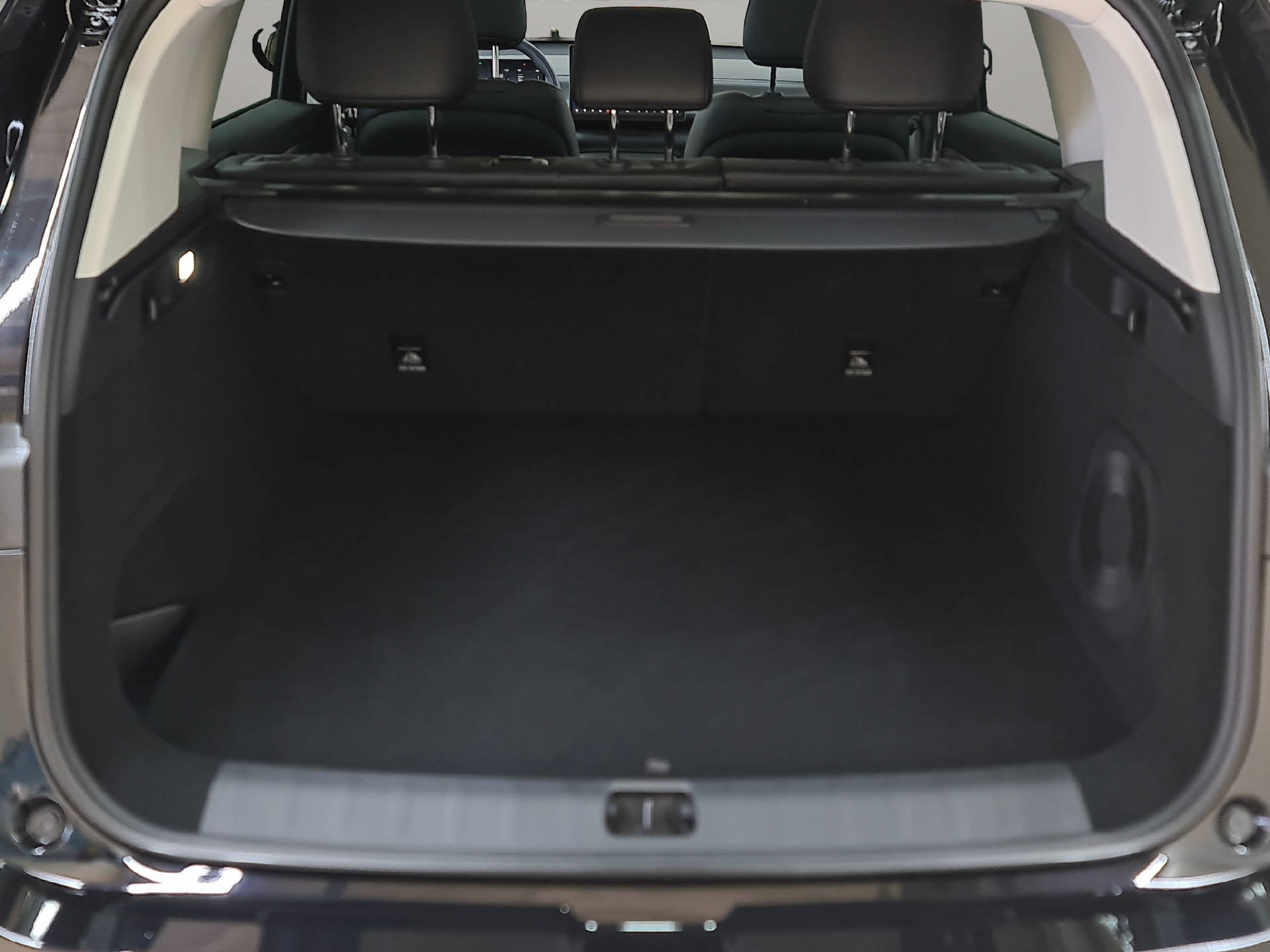 LEAPMOTOR C10 EV AWD 598 PS-image-11