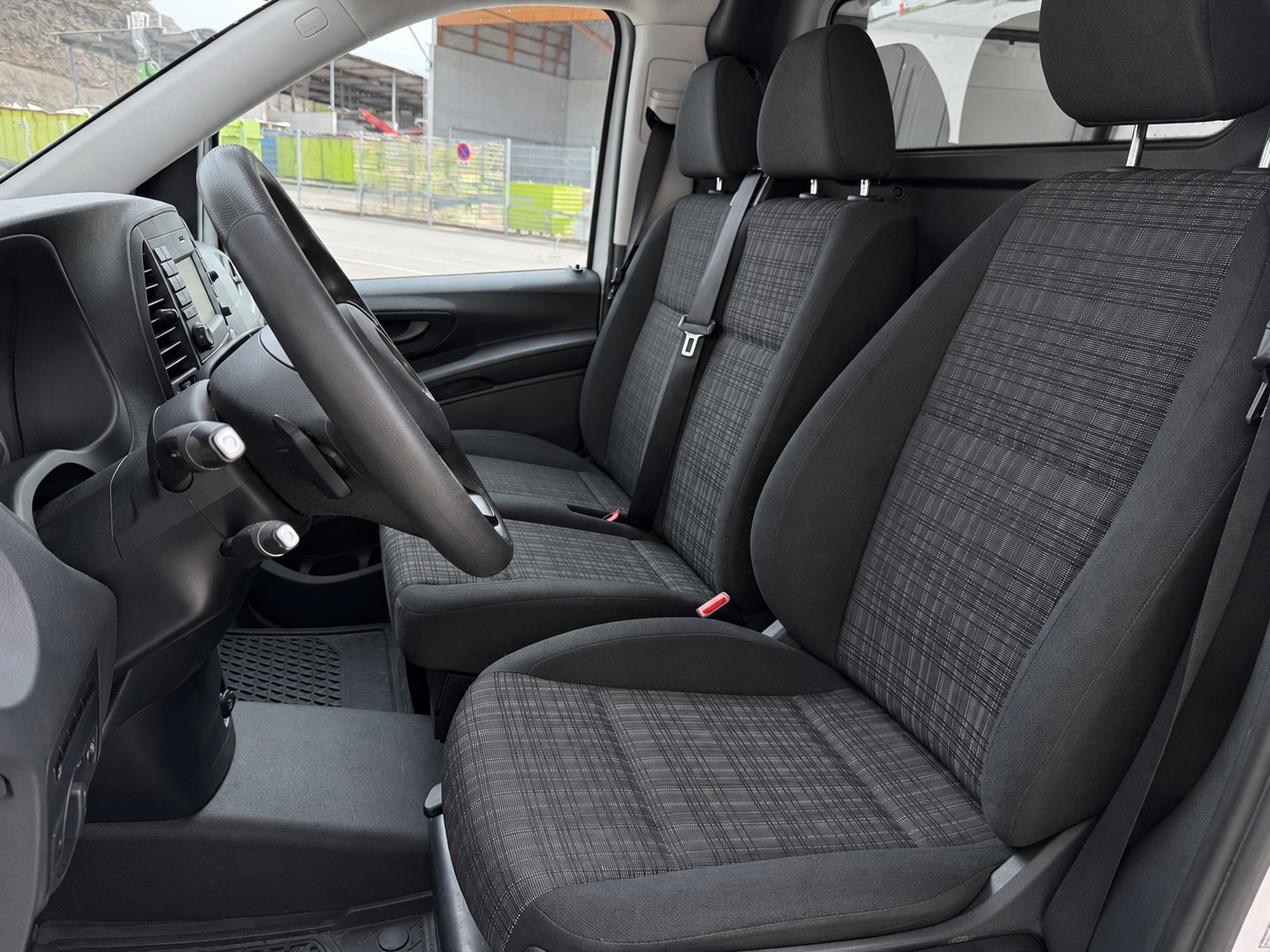 MERCEDES-BENZ Vito 114 L | Frisch ab MFK | Frisch ab Service | Navi | Rückfahrkamera | Klima-image-14