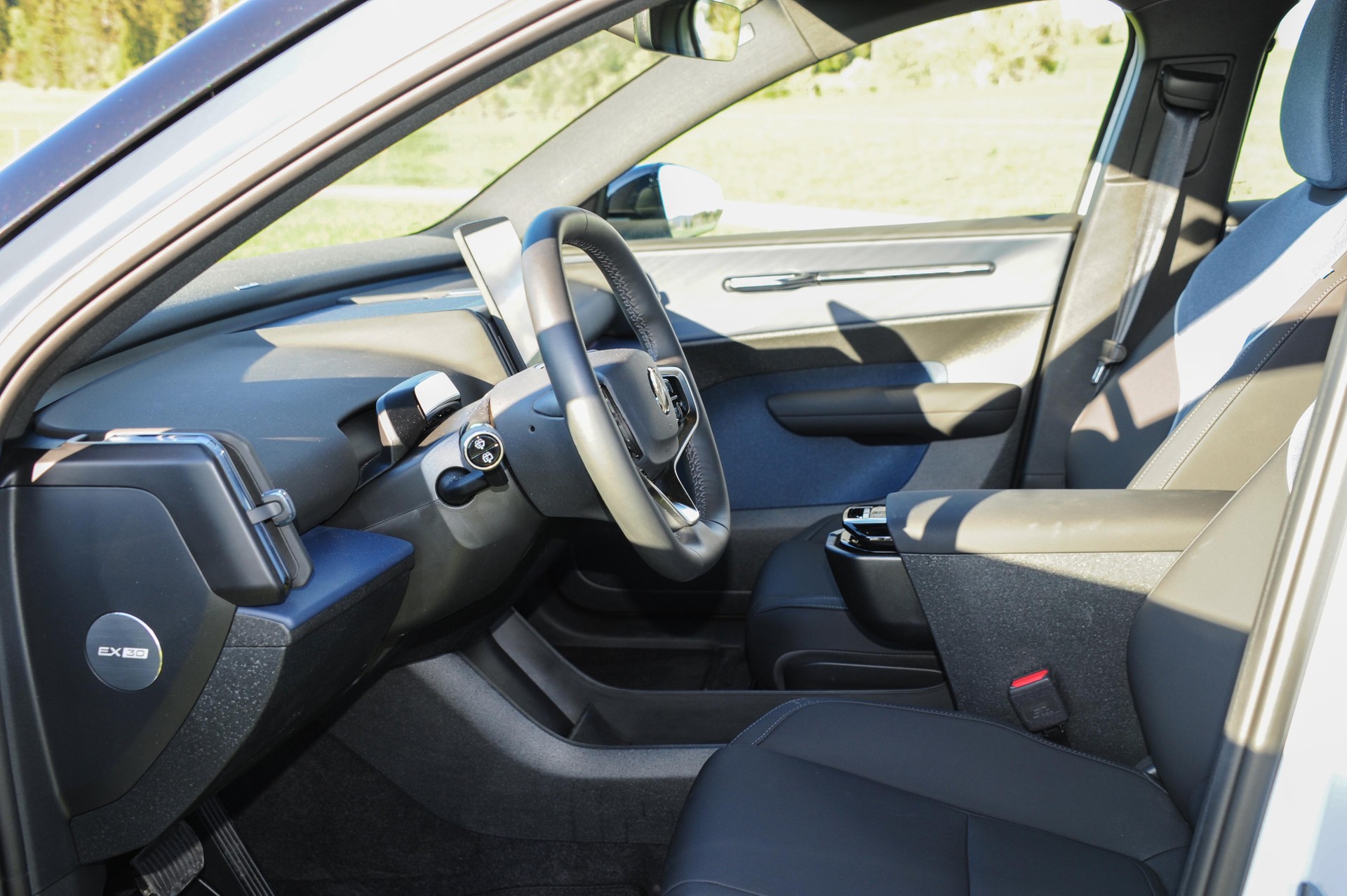 VOLVO EX30 E60 Plus-image-4