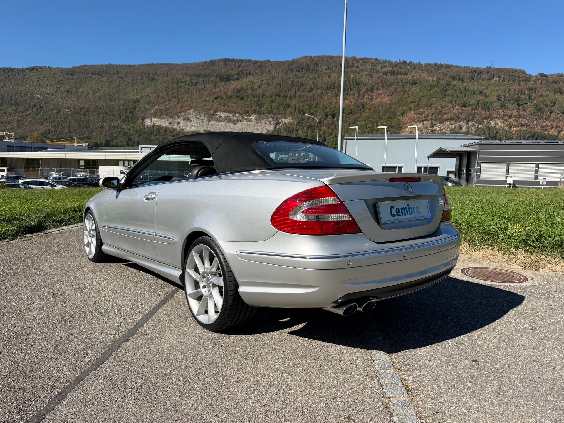 MERCEDES-BENZ CABRIO "CLK 55 AMG" AVANTGARDE AUTOMAT. TOP ZUSTAND !! KULT FAHRZEUG. AB MFK VOLL OPTIONEN !! LORINSER RÄDER.-image-14