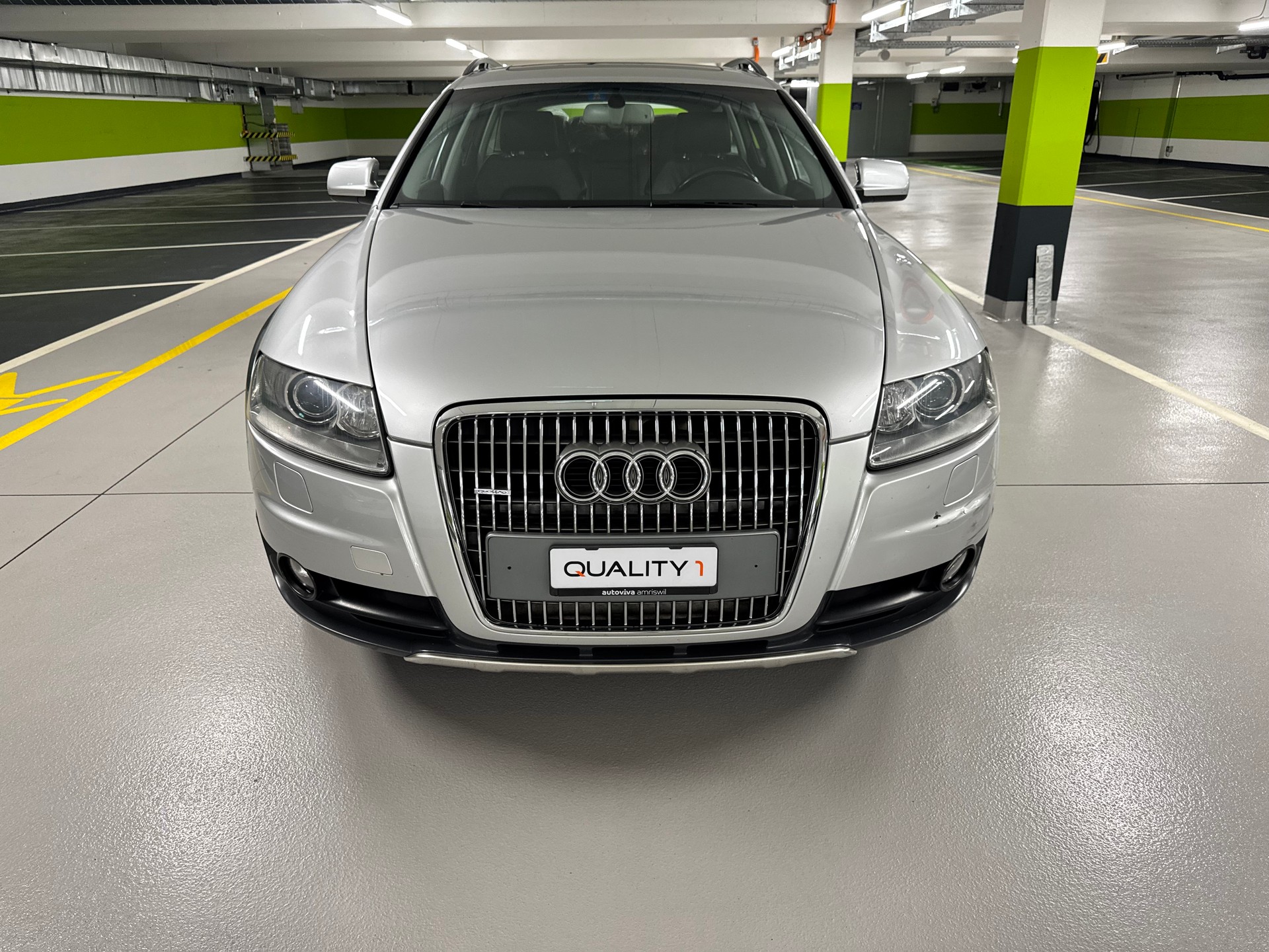 AUDI A6 allroad 3.0 TDI quattro-image-1