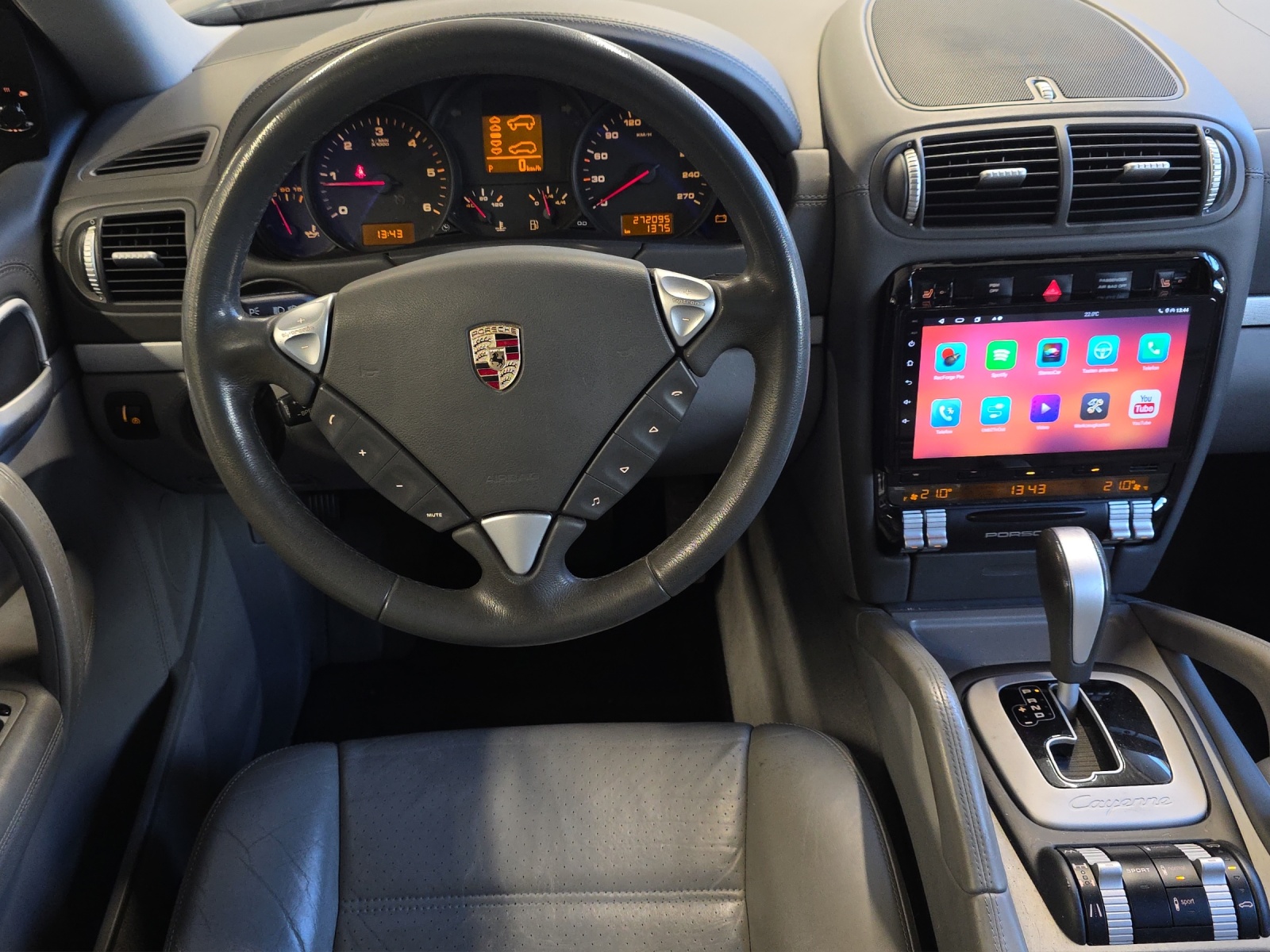 PORSCHE Cayenne Diesel-image-11