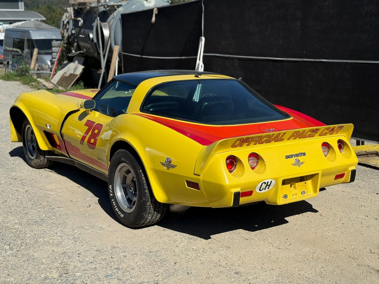 CHEVROLET Corvette C3 5.7 V8 Veteran CH-Fahrzeug-image-4