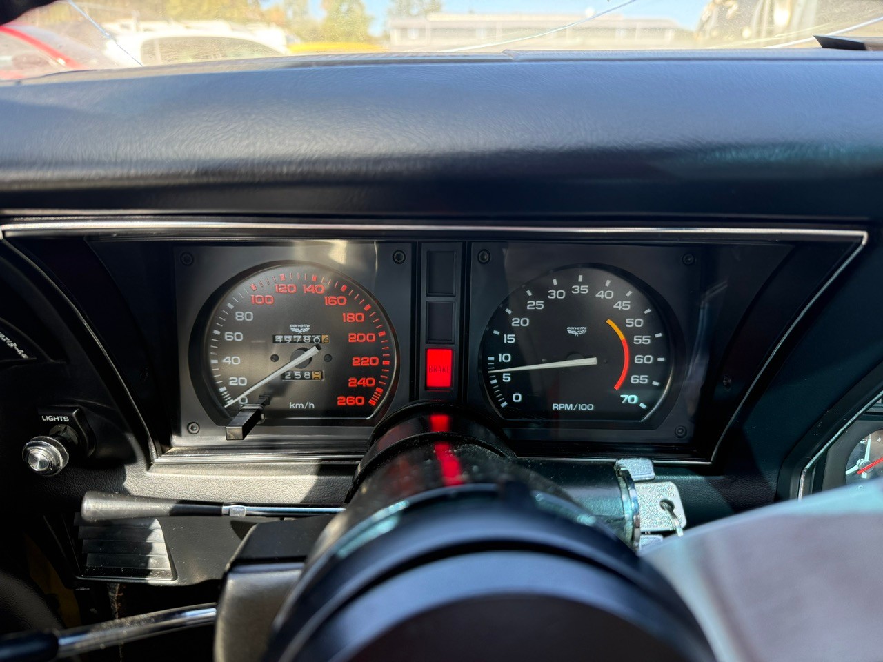 CHEVROLET Corvette C3 5.7 V8 Veteran CH-Fahrzeug-image-15