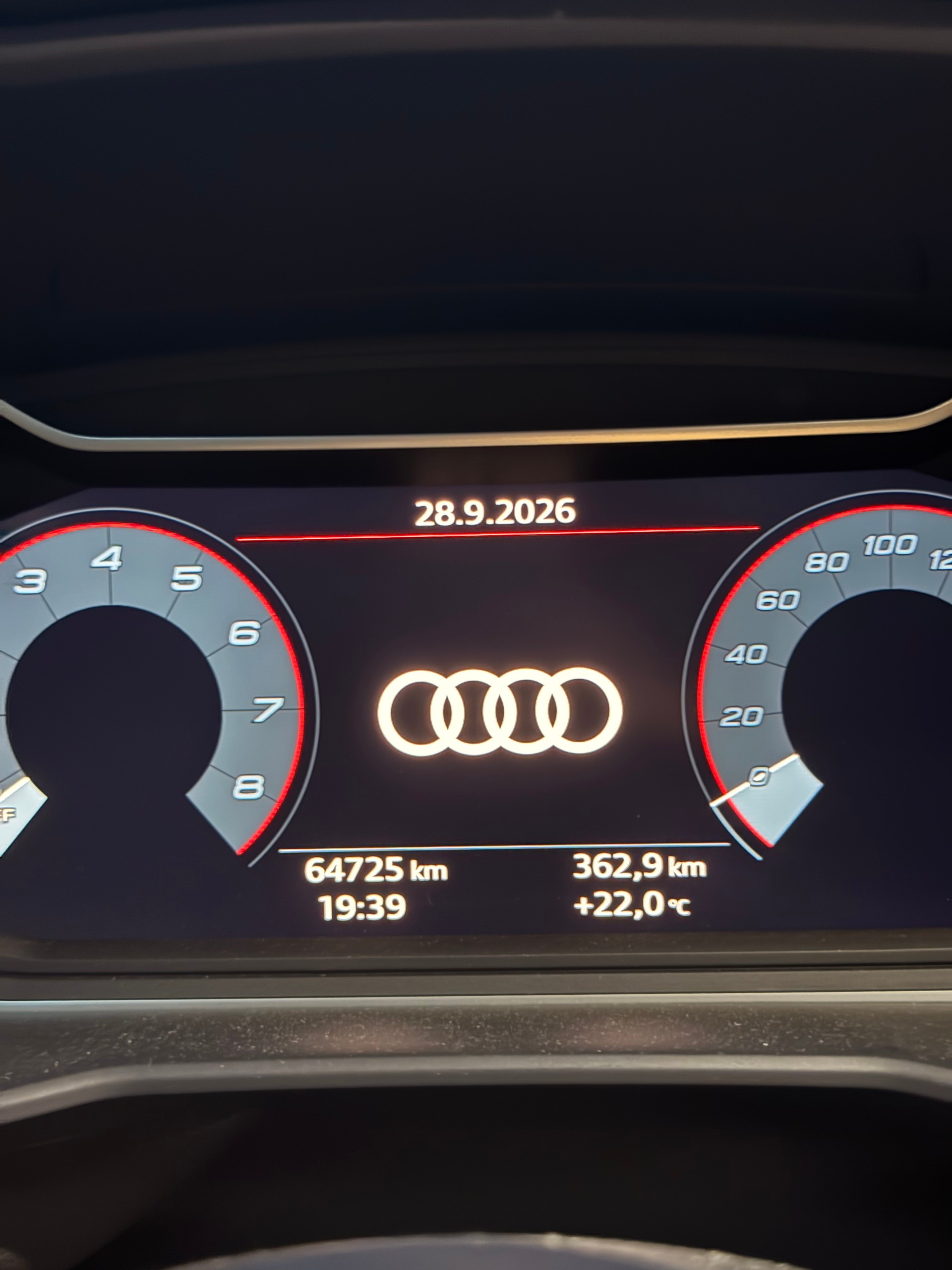 AUDI 2.0 40 TFSI S Line S-Tronic-image-5