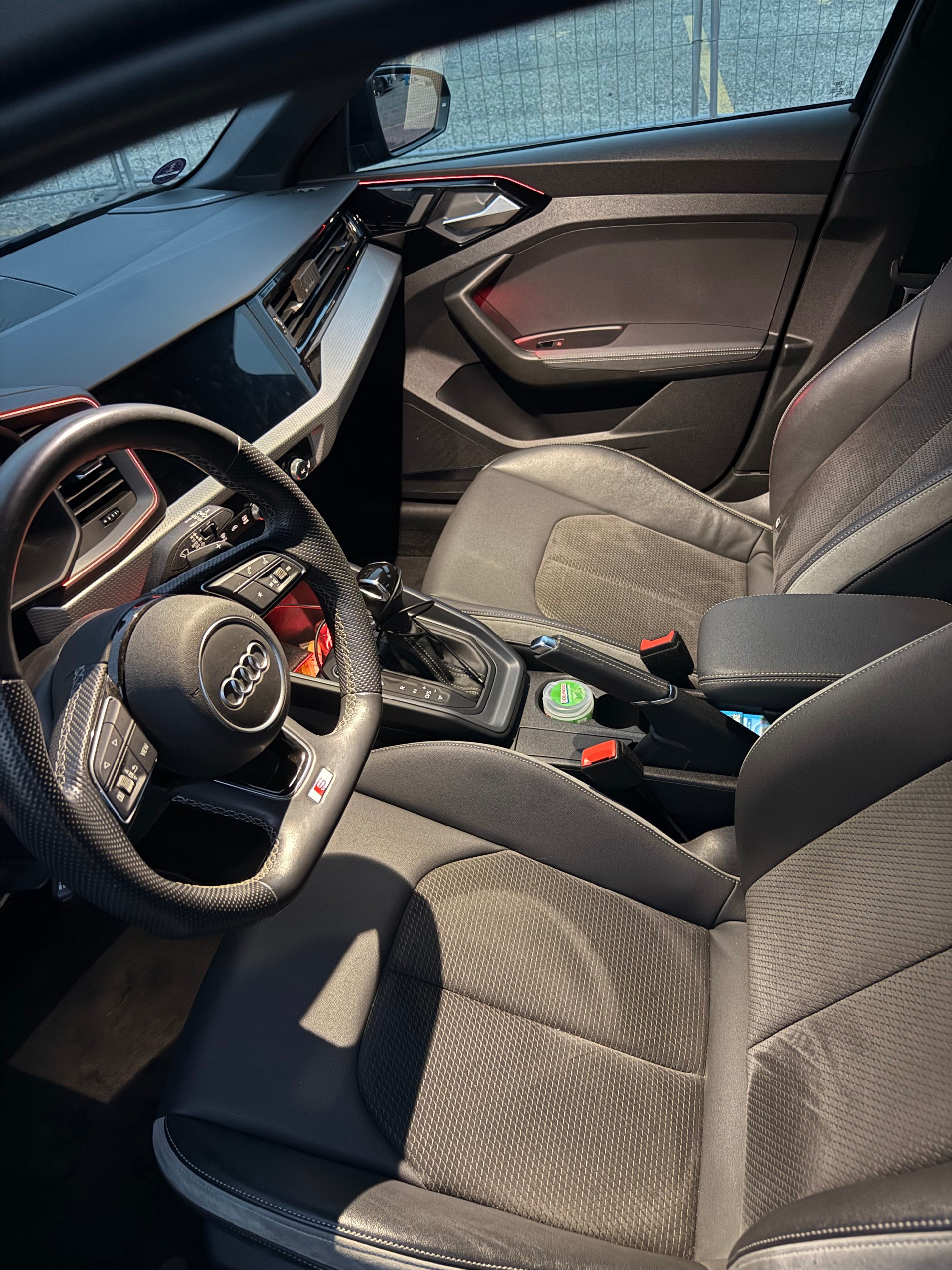 AUDI 2.0 40 TFSI S Line S-Tronic-image-3